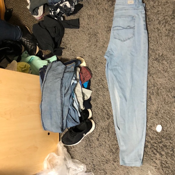 Size 12 lee skinny crop jeans - Picture 2 of 2